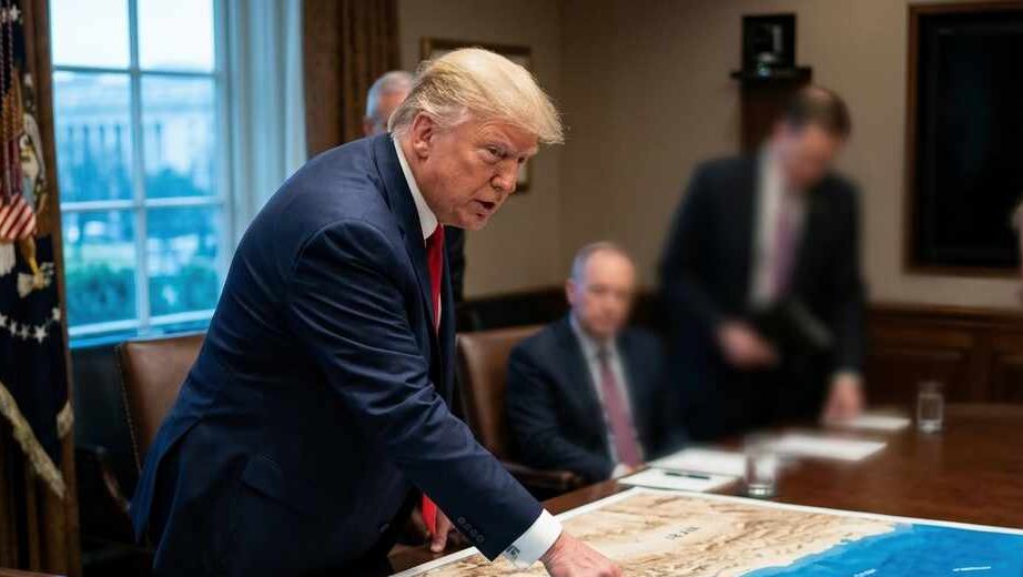 Trump Instructs U.S. Navy to Enforce Hormuz Blockade, Target Ships Paying Iran