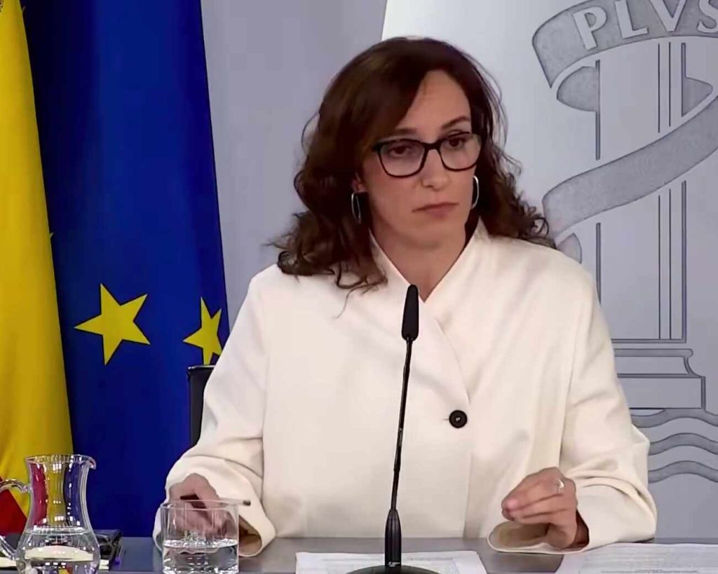 Hantavirus Alert: Spain Monitoring MV Hondius As Infected Patients Evacuated To Netherlands, Minister Says