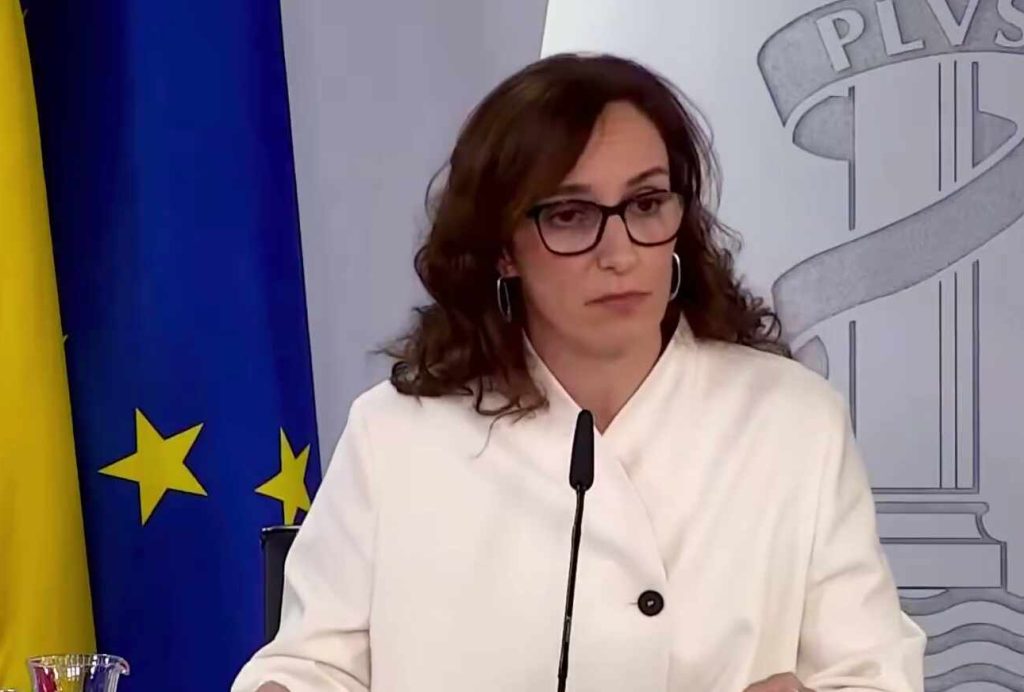 Hantavirus Alert: Spain Monitoring MV Hondius As Infected Patients Evacuated To Netherlands, Minister Says
